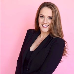 Follow me on Instagram! @emilykglasgow